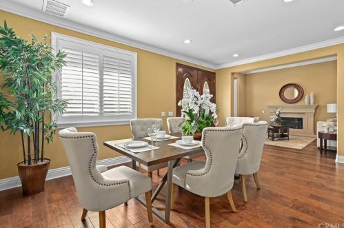 6810 Brentmead Ave, Arcadia, CA 91007-7709