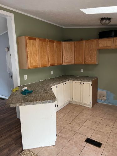 1 Park Dr, Hinsdale, NH 03451-2466