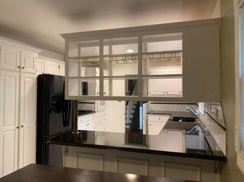 500 Carriage Dr, Atlanta GA  30328-3307 exterior