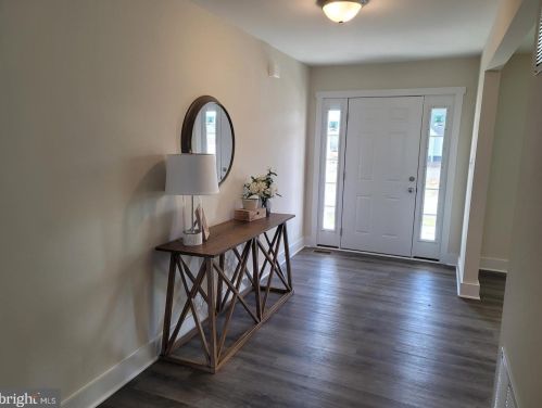 80 Spencer Way, Summit Point, WV 25446-3003