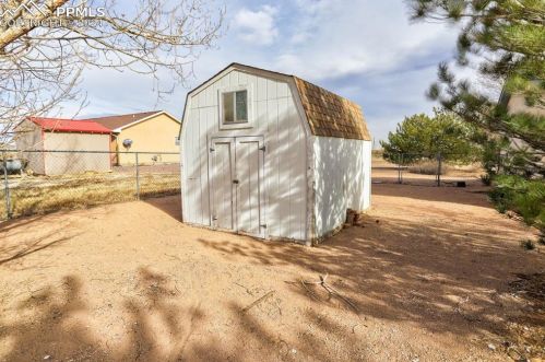 703 Matt Dr, Pueblo CO  81007-6513 exterior