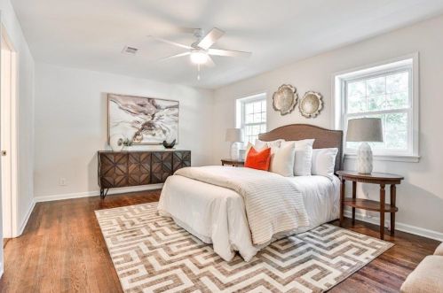 3911 Edenton Ct, Atlanta GA  30319-1883 exterior
