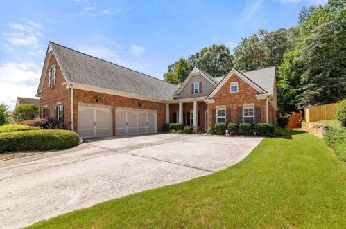 172 Bakers Farm Cir, Braselton, GA 30517-2593