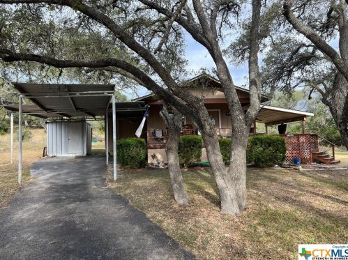 3450 Tanglewood Trail Ct, Spring Branch TX  78070-5237 exterior