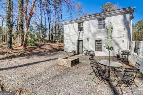 4265 Hidden Valley Dr, Atlanta GA  30349-1837 exterior