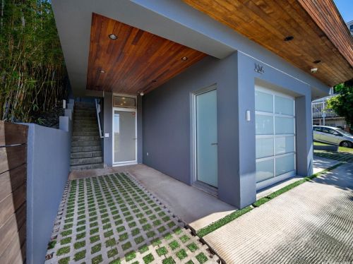 1538 Pele St, Honolulu HI  96813-2010 exterior