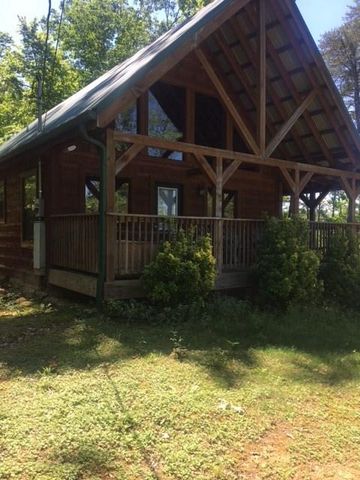 2062 Bird Ridge Rd, Pigeon Forge, TN 37876-6162