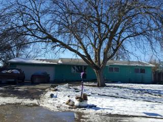 931 11th St, Ontario OR  97914-1545 exterior