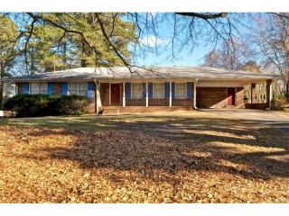 802 Old Canton Rd, Marietta, GA 30068-2363