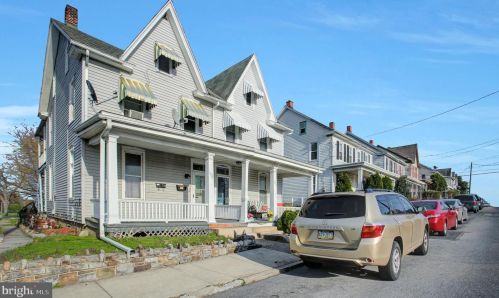 104 29th St, Harrisburg, PA 17103-1914