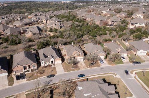 829 Catalina Ln, Austin TX  78737-4715 exterior