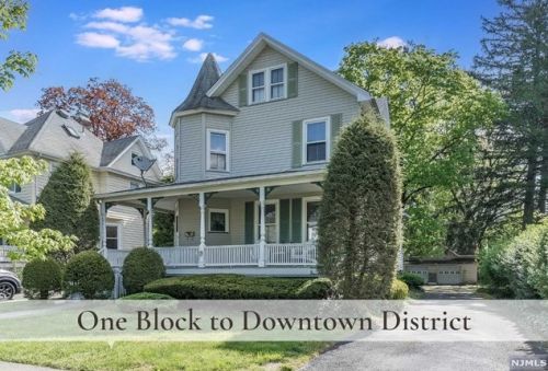 113 Hope St, Ridgewood, NJ 07450-4504