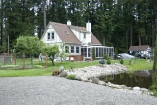 15711 Vail Cut Off Rd, Rainier, WA 98576-9331
