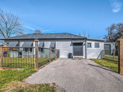 123 2nd St, Morgans Point TX  77571-3433 exterior