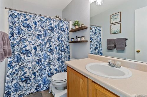 20547 Lehigh Pl, Denver CO  80013-6097 exterior