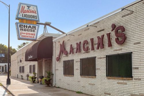 325 Goodrich Ave, Saint Paul MN  55102-2703 exterior