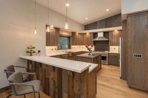 13521 Cristallina Way, Truckee CA  96161-7150 exterior