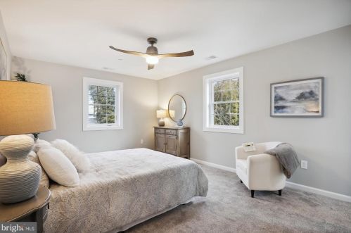 2205 Luzerne Ave, Silver Spring MD  20910-2137 exterior