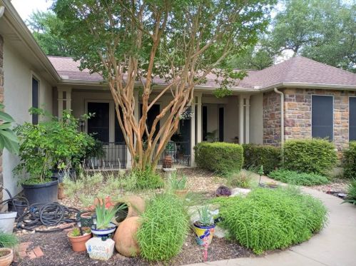 115 Camp Dr, Georgetown, TX 78633-4874