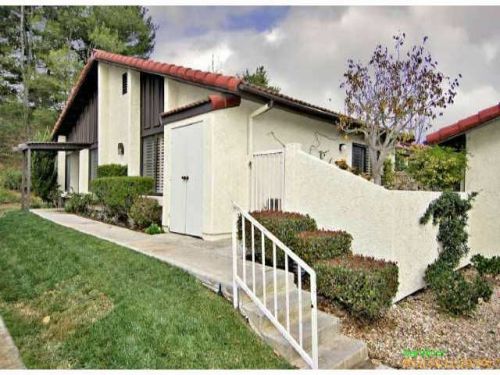 1975 Springdale Ln, Encinitas, CA 92024-4245