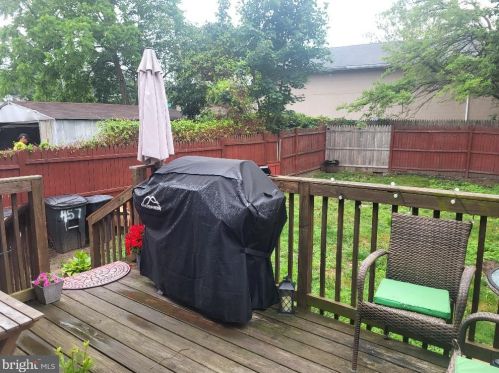 457 Curtis Ave, Camden, NJ 08110-3814