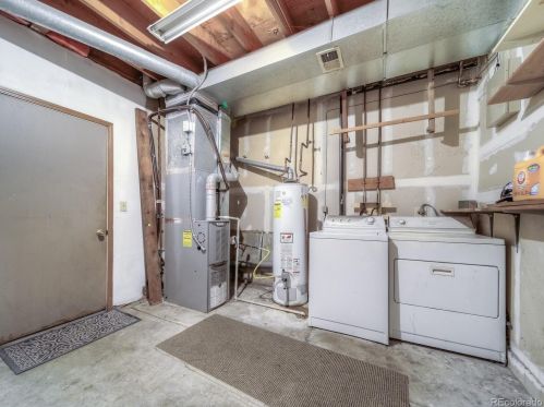 11885 Kepner Dr, Aurora CO 80012-3284 exterior