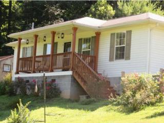 510 Ray Simerly Rd, Hampton, TN 37658-3821