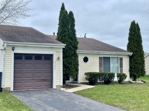 2126 Oriole Ln, Glendale Heights, IL 60139-1868