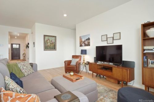 9274 Sedalia St, Denver CO  80022-8853 exterior