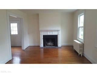 1338 Westmoreland Ave, Norfolk VA  23508-1321 exterior
