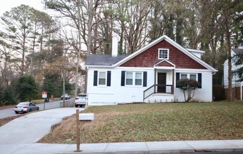 2106 Delowe Dr, Atlanta GA  30344-1135 exterior