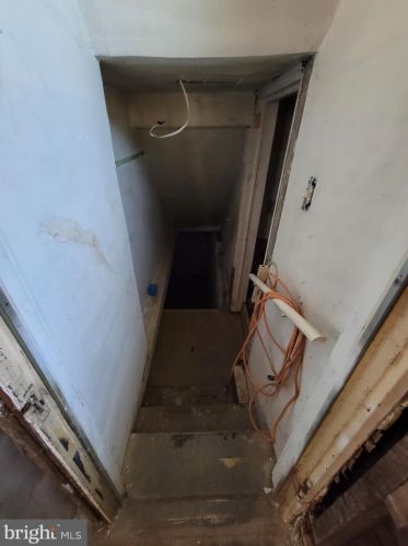 1123 Harrisburg Pike, Carlisle PA  17013-1618 exterior