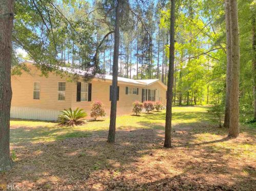 1764 Meridy Rd, Metter, GA 30439-1956