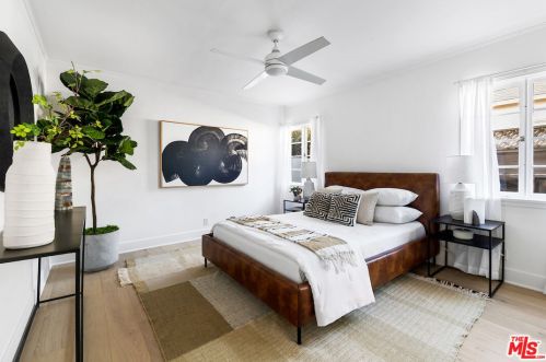 728 26th St, Santa Monica CA  90402-3150 exterior