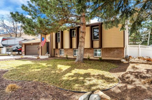 2460 Woodchuck Way, Sandy, UT 84093-2742