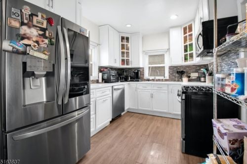 464 31st St, Paterson NJ 07504-2115 exterior