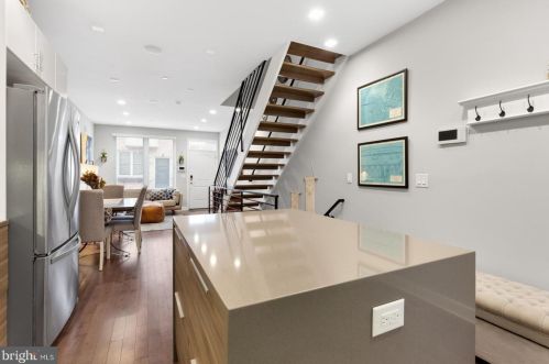 1334 Colorado St, Philadelphia PA  19146-4705 exterior