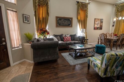 997 Dylan Way, Anaheim CA  92808-1519 exterior