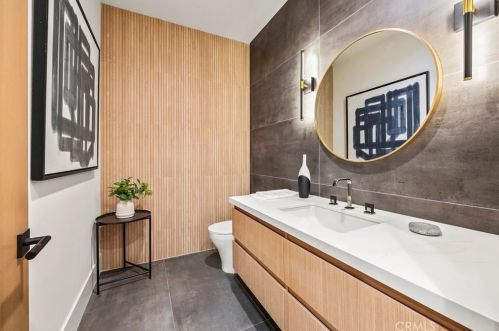 7663 Corto Rd, Anaheim CA  92808-1348 exterior