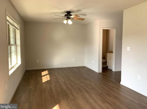 203 Sable Dr, Carlisle PA  17013-3144 exterior