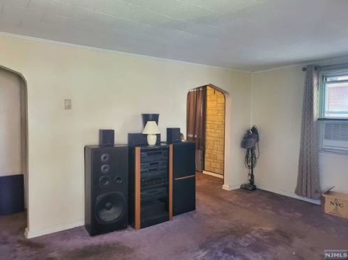 353 24th St, Paterson NJ  07514-2302 exterior