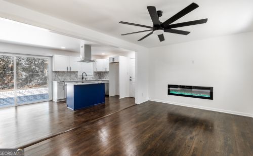 180 Lydia Dr, Atlanta GA  30315-8416 exterior
