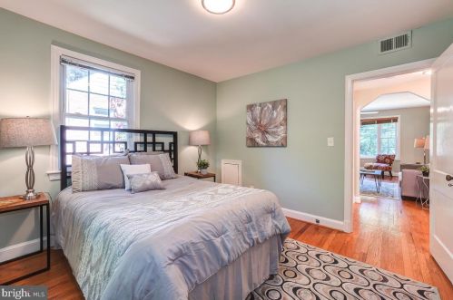 7310 Trescott Ave, Silver Spring MD 20912-6443 exterior