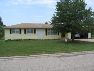 129 Tiffany Ln, Reece, KS 67045-2160