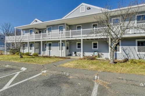 54 Senior Dr, Upper Stepney, CT 06468-2734