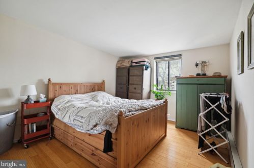 620 19 St, Philadelphia PA  19146-1439 exterior