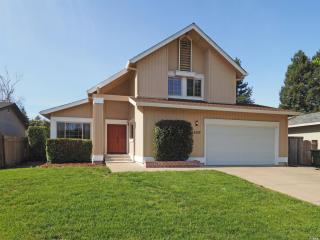 1659 Calle Ranchero, Petaluma, CA 94954-5772