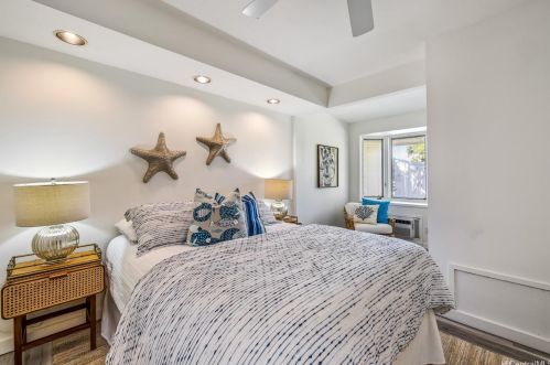 4777 Farmers Rd, Honolulu HI  96816-5444 exterior