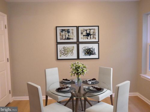 725 44 St, Philadelphia PA 19104-2910 exterior