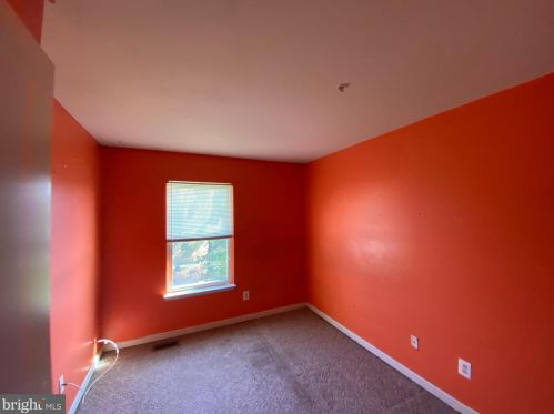 271 Center Deen Ave, Aberdeen MD  21001-2040 exterior